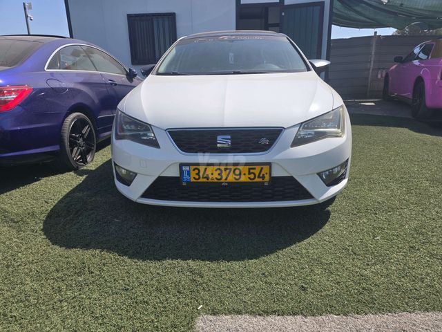 סיאט לאון
