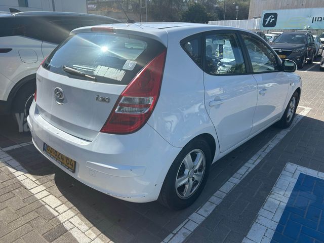 יונדאי i30