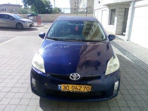 טויוטה פריוס