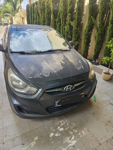יונדאי אקסנט i25