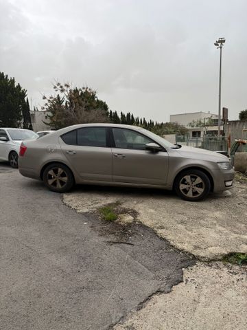 סקודה אוקטביה