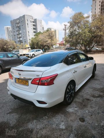 ניסאן סנטרה