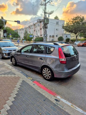 יונדאי i30