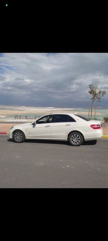 מודעת רכב מרצדס-בנץ E-class