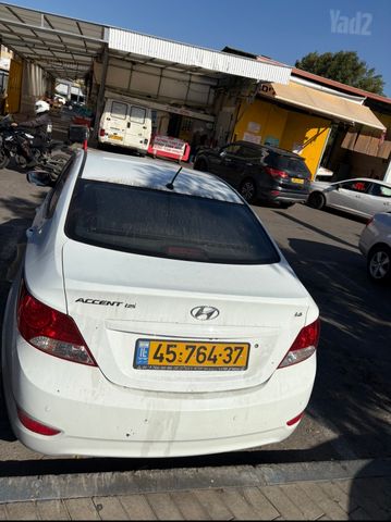 יונדאי אקסנט i25