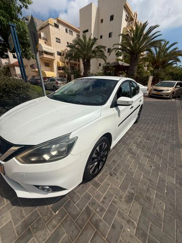 ניסאן סנטרה