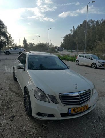 מודעת רכב מרצדס-בנץ E-class