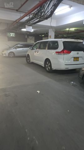 מודעת רכב טויוטה סיינה
