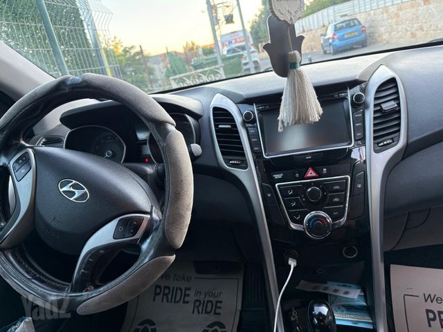 יונדאי i30