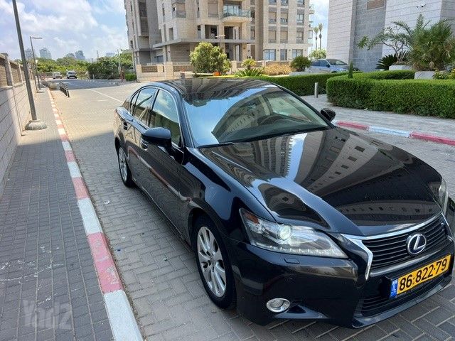 לקסוס GS