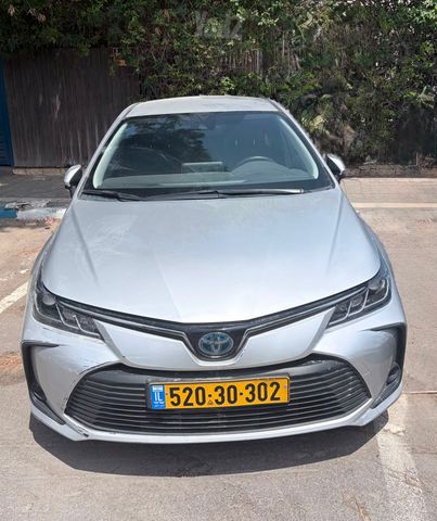 טויוטה קורולה