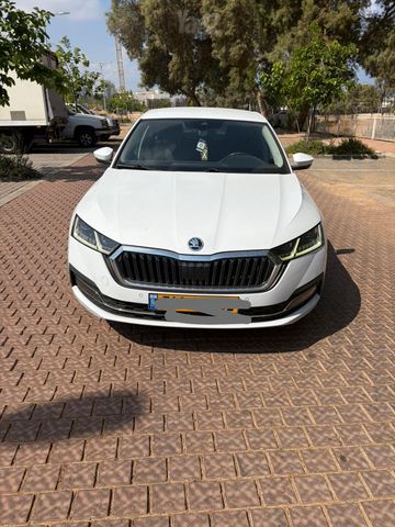 סקודה אוקטביה