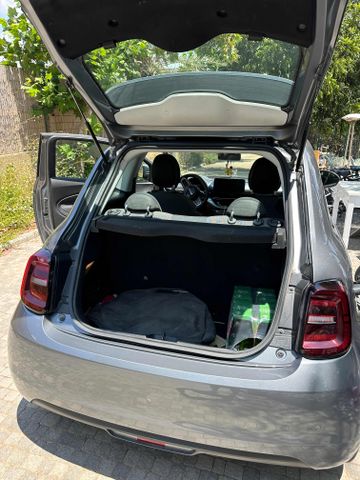 פיאט 500E