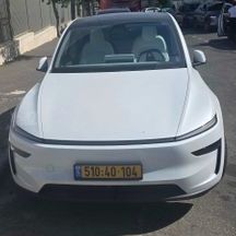 מודעת רכב טסלה מודל Y