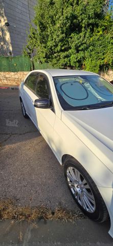 מרצדס-בנץ E-class