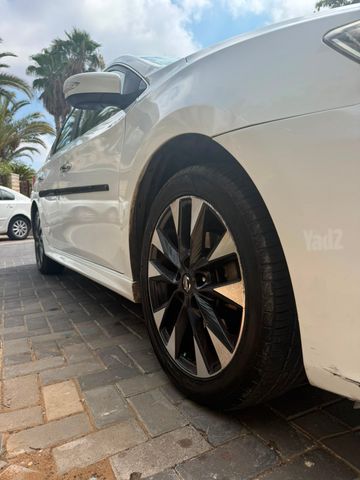 ניסאן סנטרה
