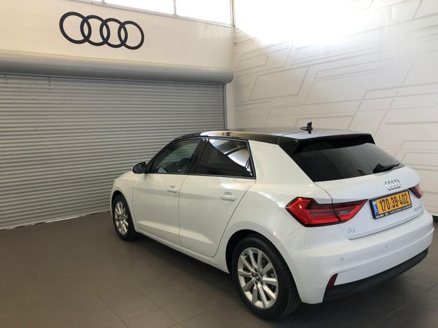 אאודי A1