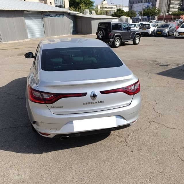מודעת רכב רנו מגאן