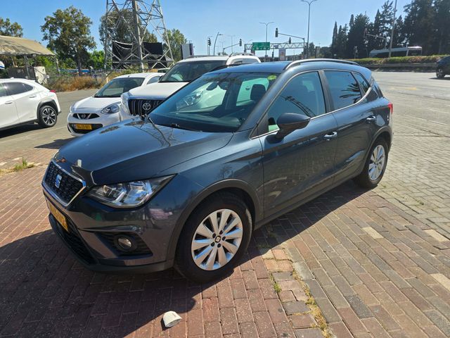 מודעת רכב סיאט ארונה