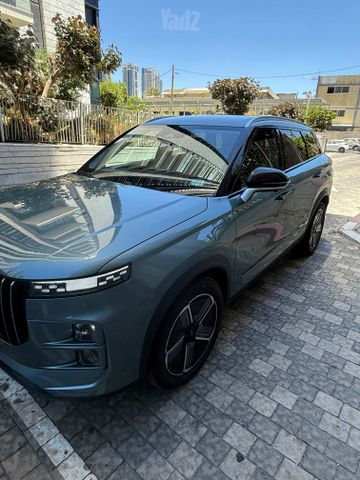 ג'אקו J7