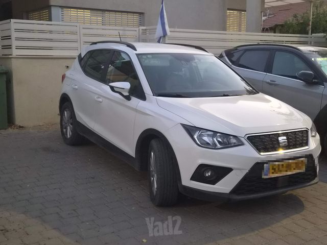 מודעת רכב סיאט ארונה