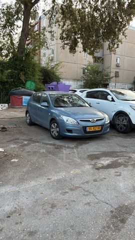 יונדאי i30