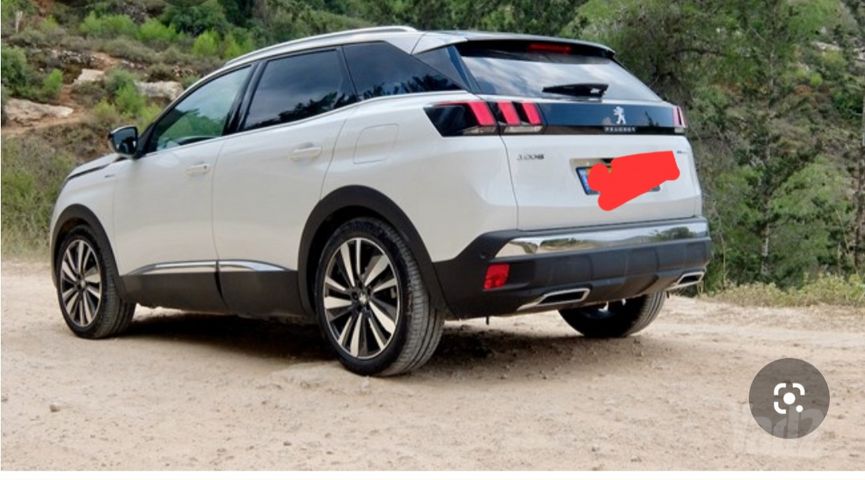 פיג'ו 3008
