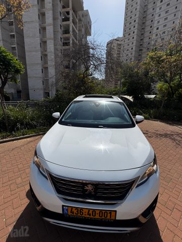פיג'ו 5008