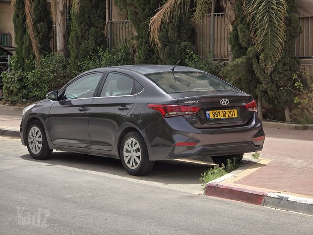 יונדאי אקסנט i25