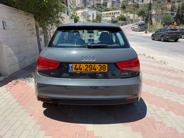 אאודי A1