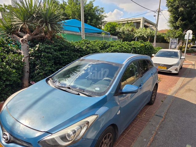 מודעת רכב יונדאי i30