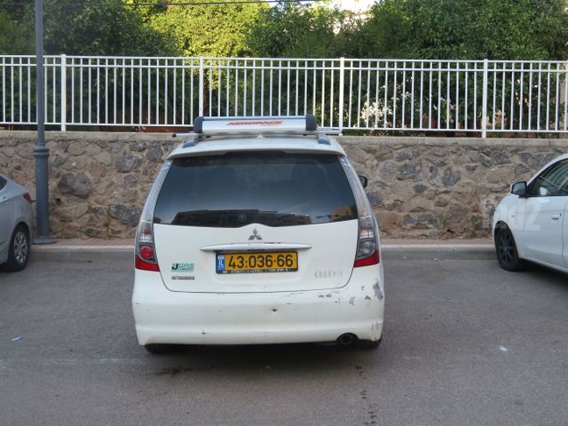 מיצובישי גרנדיס