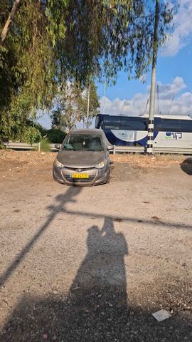 מודעת רכב יונדאי i20