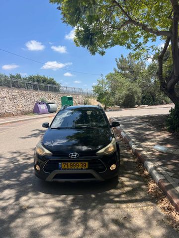יונדאי I20 קרוס
