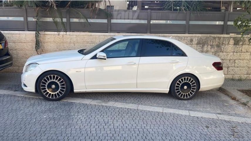 מרצדס-בנץ E-class