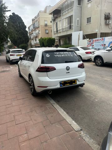 פולקסווגן גולף