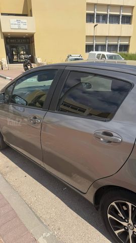 מודעת רכב טויוטה יאריס