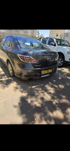 מודעת רכב מאזדה 6
