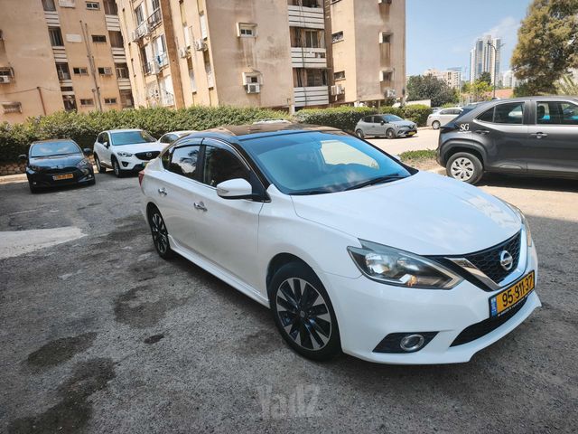 ניסאן סנטרה