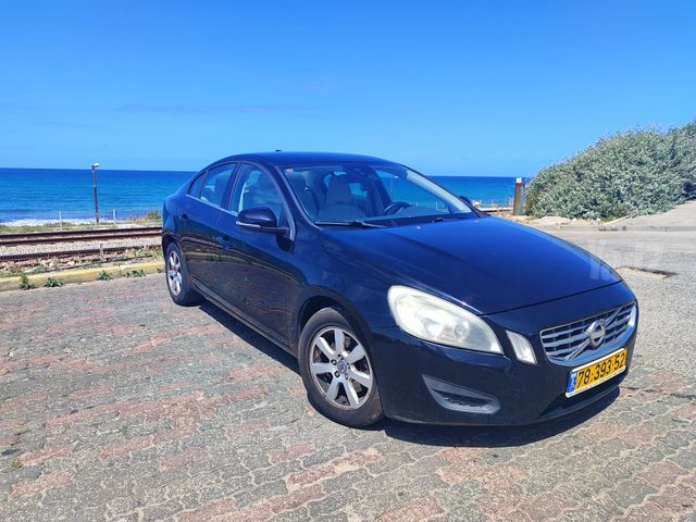 וולוו S60