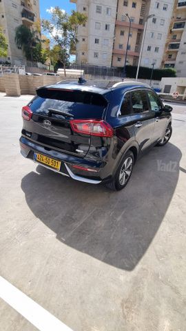 קיה נירו