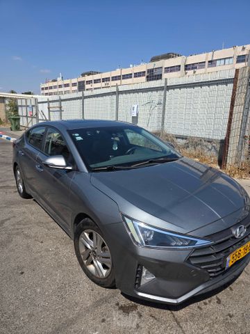 יונדאי אלנטרה