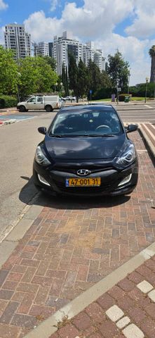 יונדאי i30