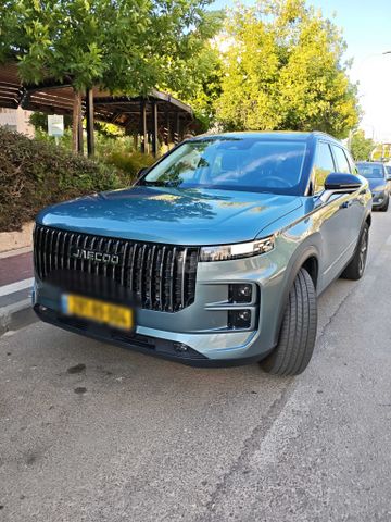 ג'אקו J7