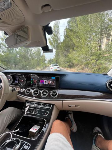 מודעת רכב מרצדס-בנץ E-class