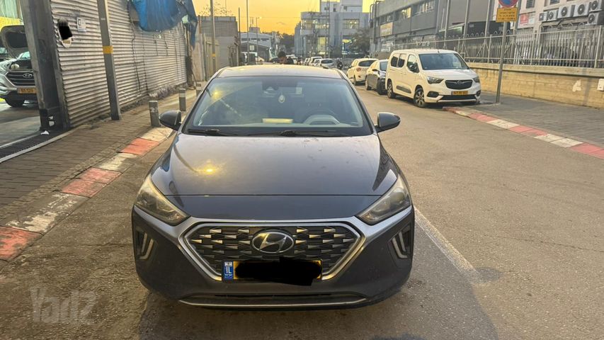 יונדאי איוניק