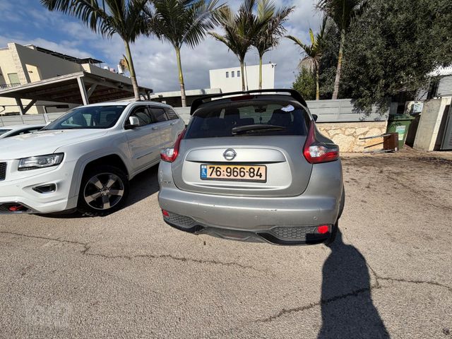 ניסאן ג'וק