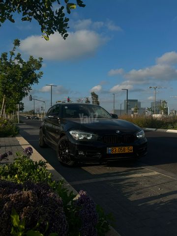 מודעת רכב ב מ וו סדרה 1
