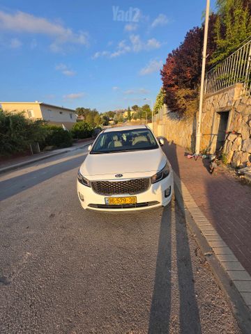 מודעת רכב קיה קרניבל