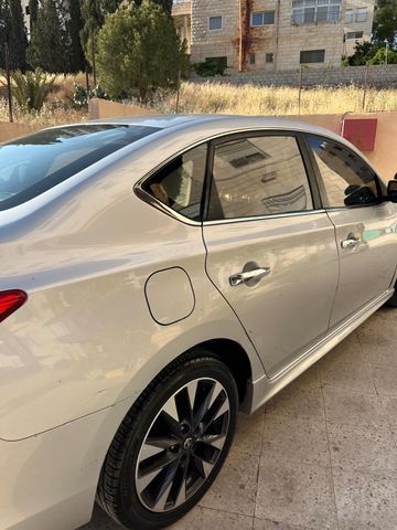 ניסאן סנטרה